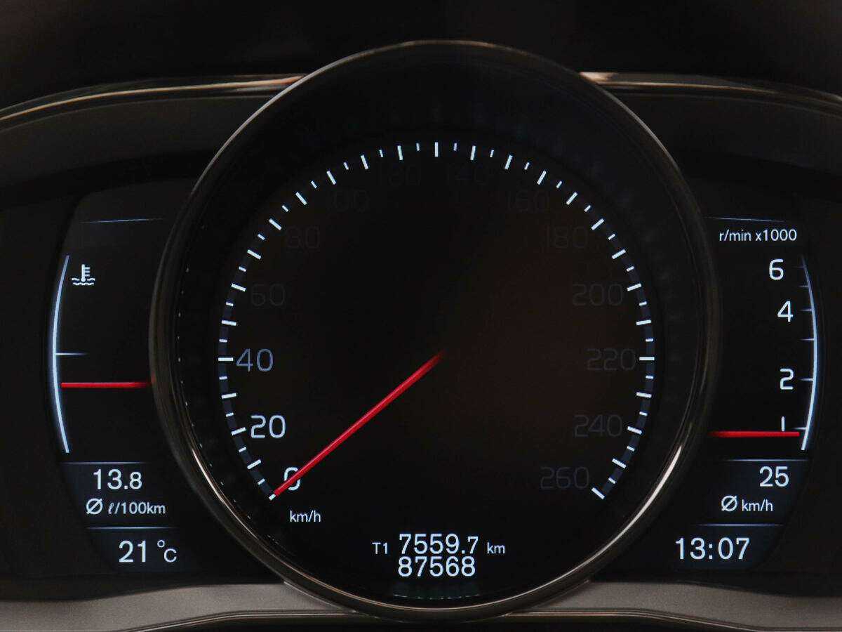 Volvo S60 2014 года с пробегом. Фото: #9