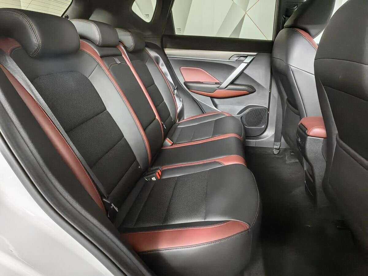 Geely Coolray 2020 года с пробегом. Фото: #11