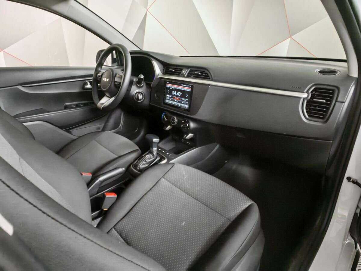 Kia Rio 2022 года с пробегом. Фото: #8