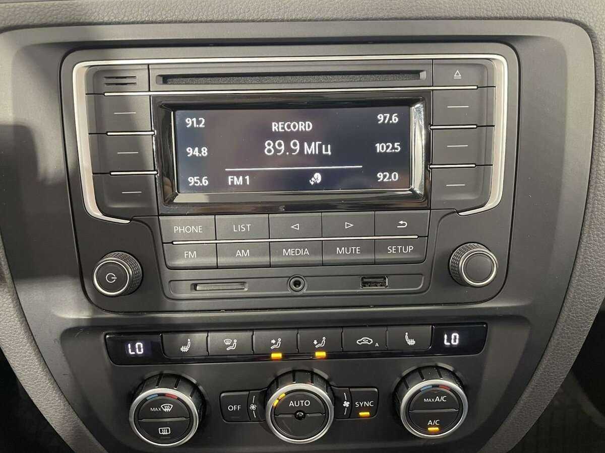 Volkswagen Jetta 2013 года с пробегом. Фото: #11