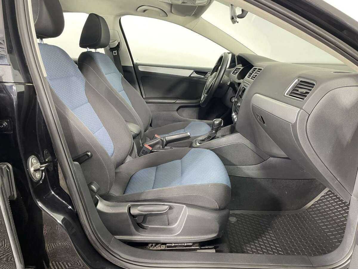 Volkswagen Jetta 2013 года с пробегом. Фото: #13