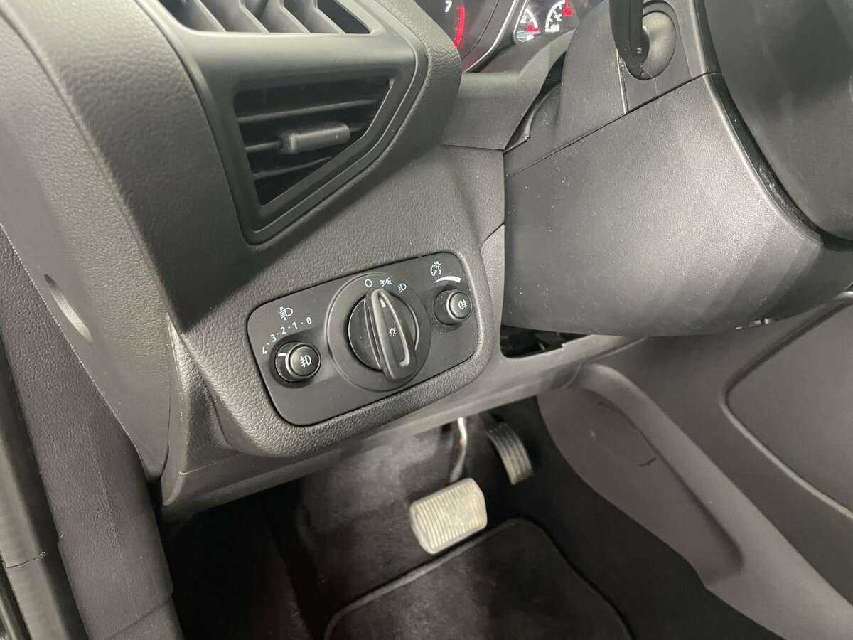 Ford Kuga 2013 года с пробегом. Фото: #8