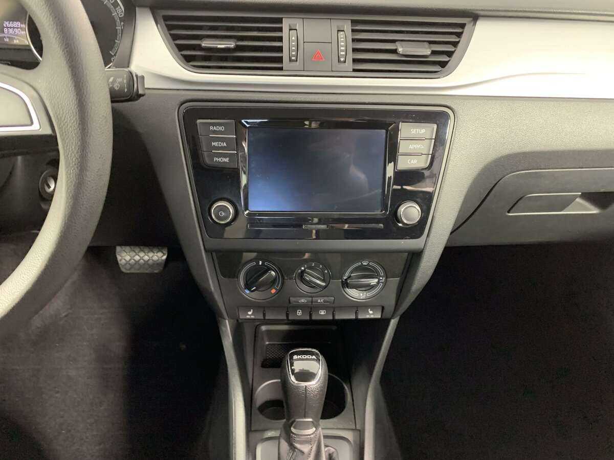 Skoda Rapid 2019 года с пробегом. Фото: #12