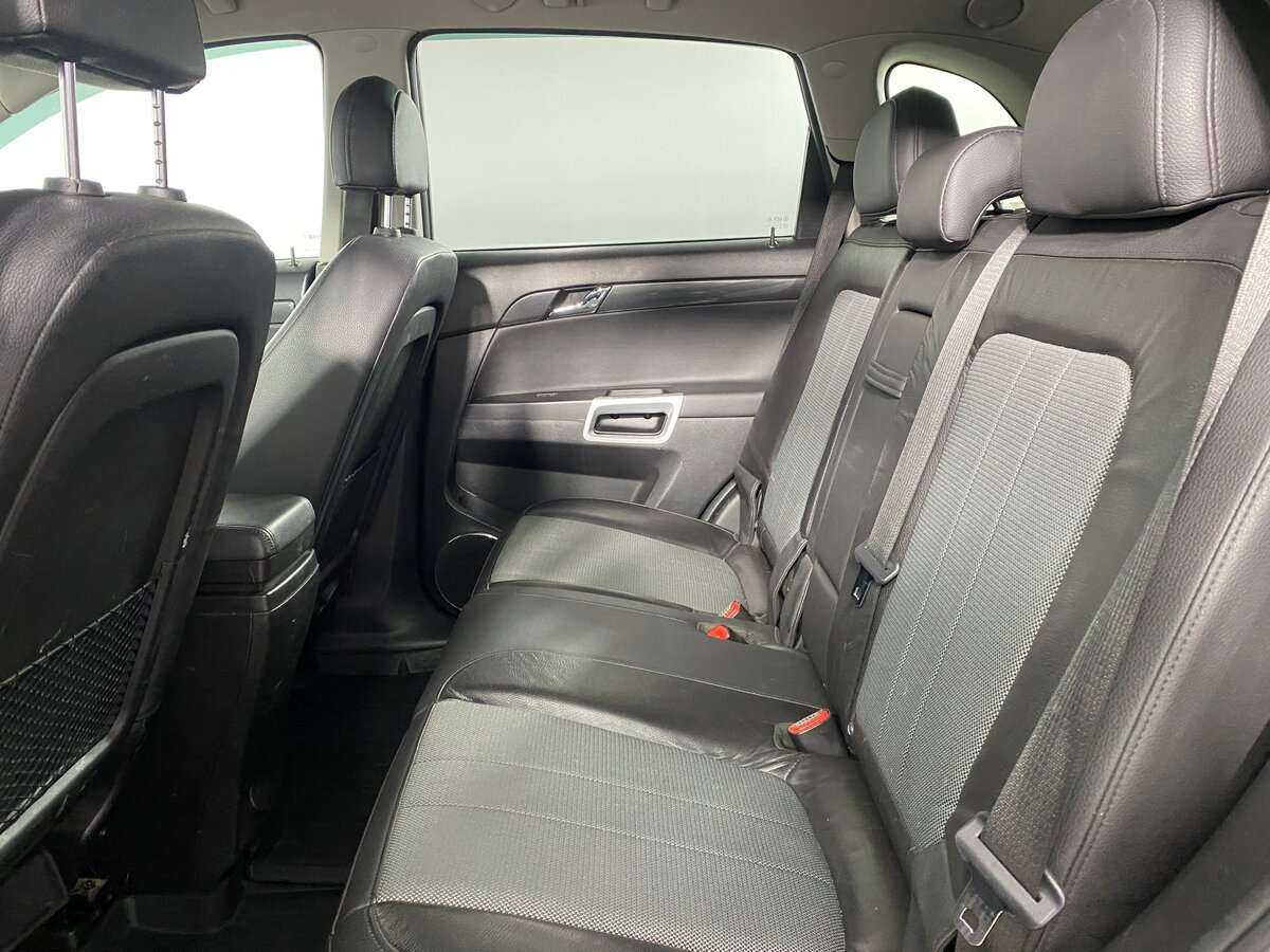 Opel Antara 2012 года с пробегом. Фото: #9