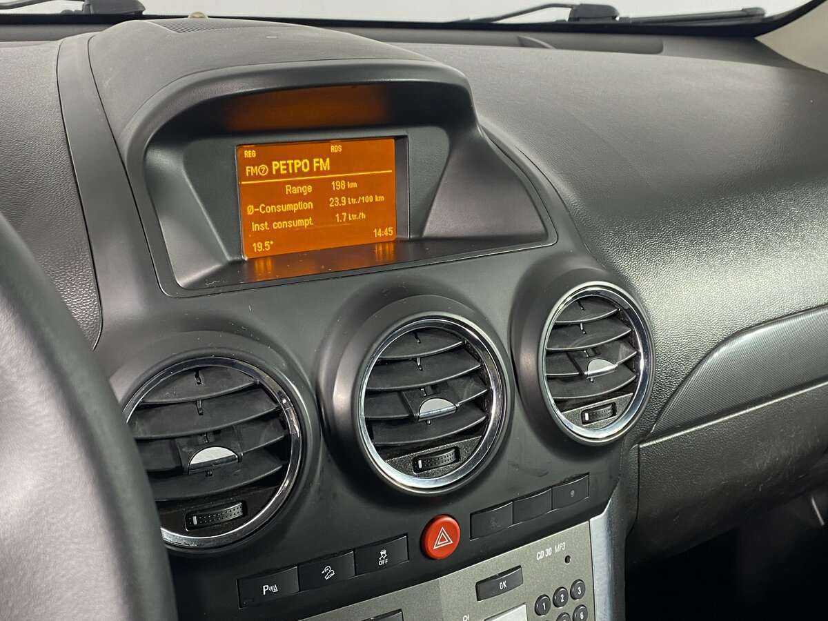 Opel Antara 2012 года с пробегом. Фото: #12