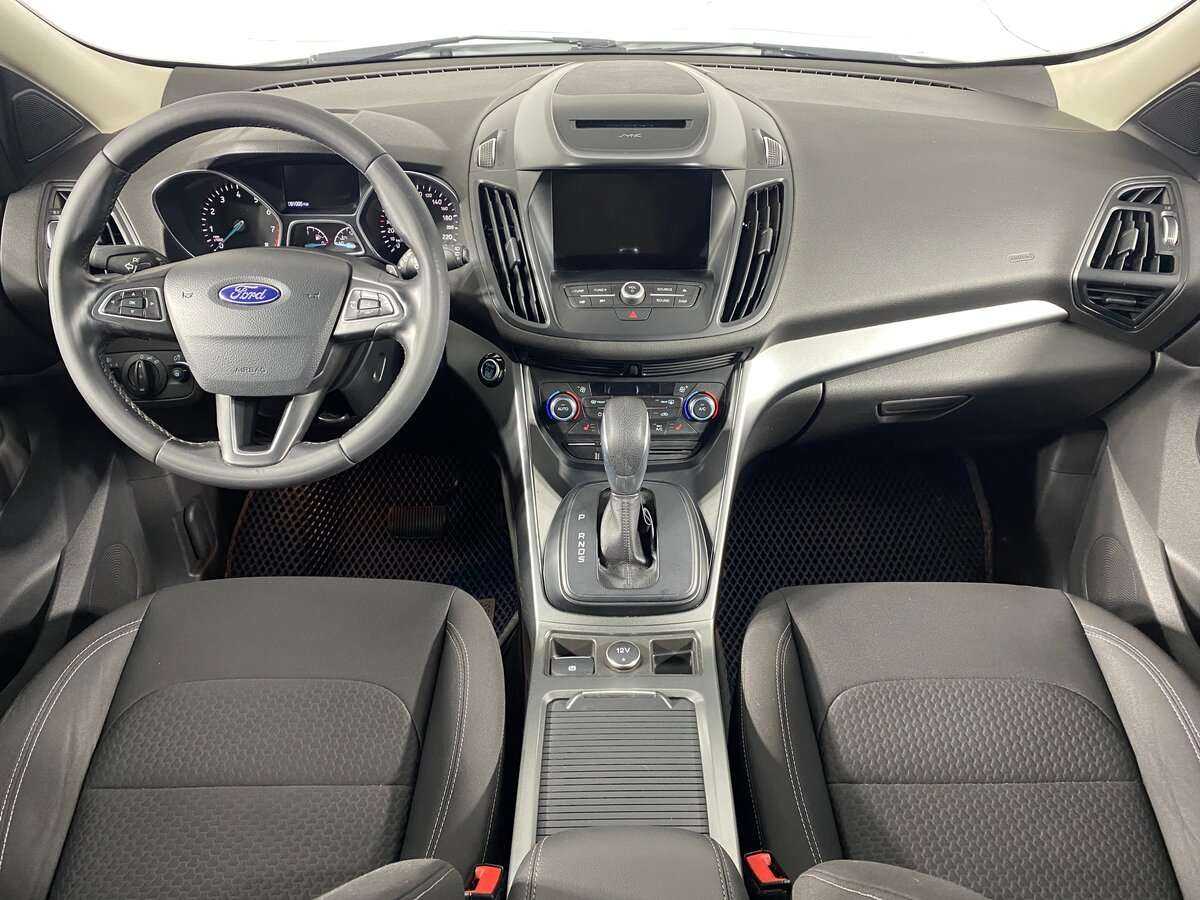 Ford Kuga 2017 года с пробегом. Фото: #8