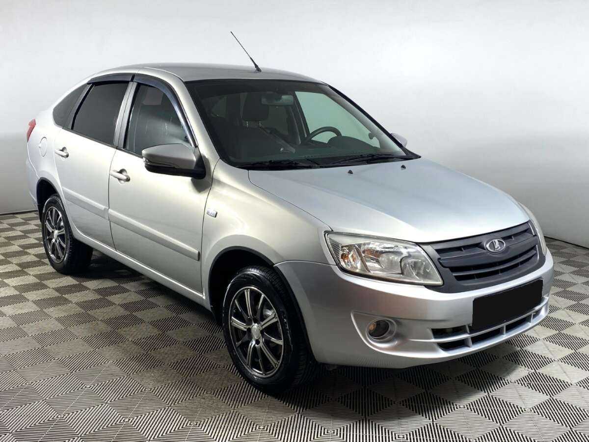 Lada (ВАЗ) Granta 2014 года с пробегом. Фото: #2