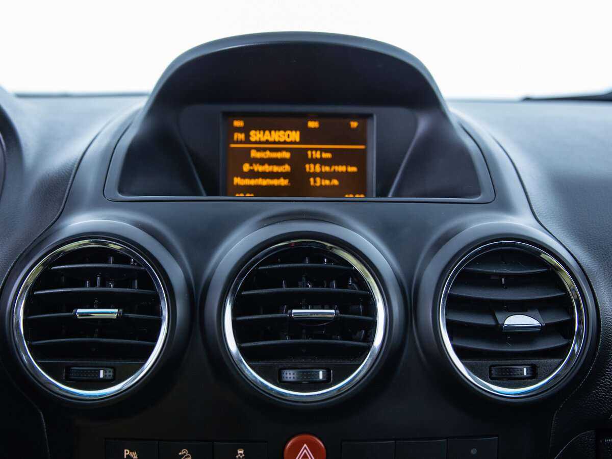 Opel Antara 2012 года с пробегом. Фото: #9