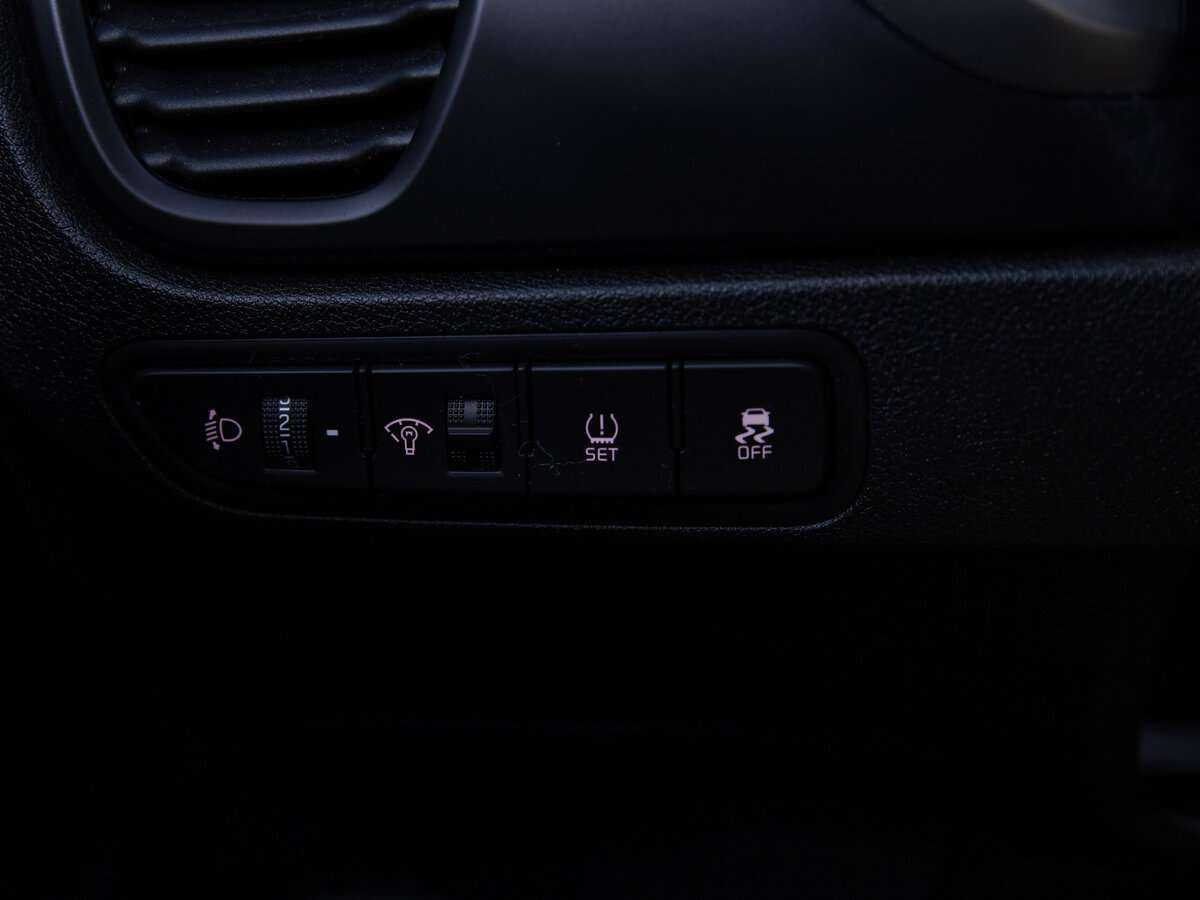 Kia Rio 2021 года с пробегом. Фото: #12