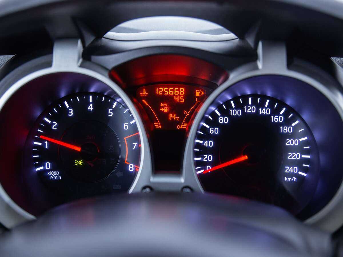 Nissan Juke 2012 года с пробегом. Фото: #11