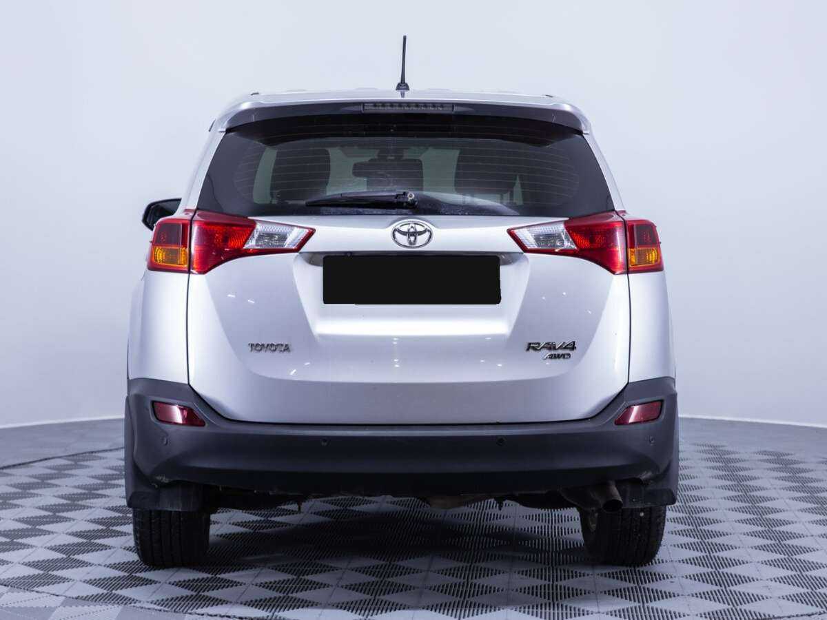 Toyota RAV4 2013 года с пробегом. Фото: #5