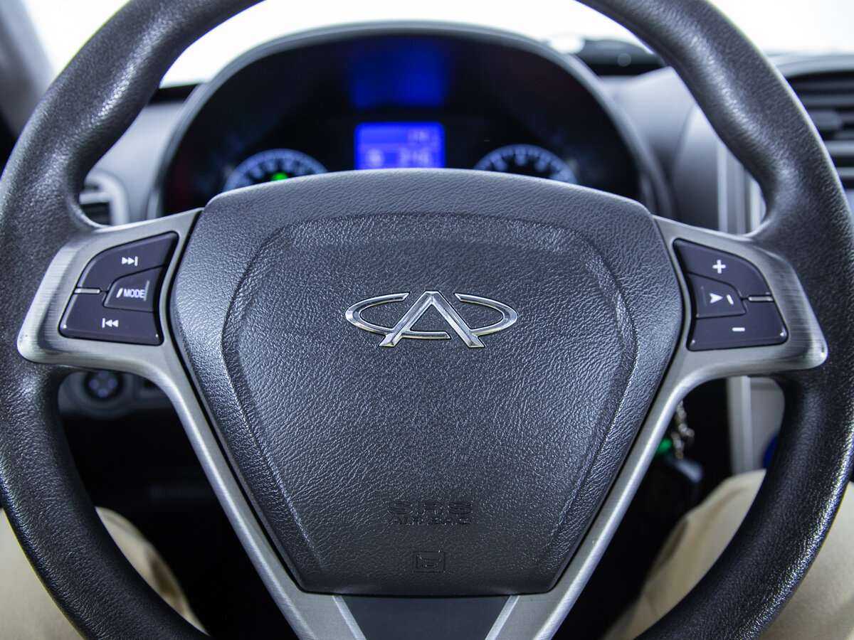 Chery Tiggo (T11) 2013 года с пробегом. Фото: #13