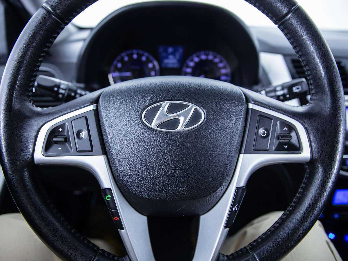 Hyundai Solaris 2012 года с пробегом. Фото: #13