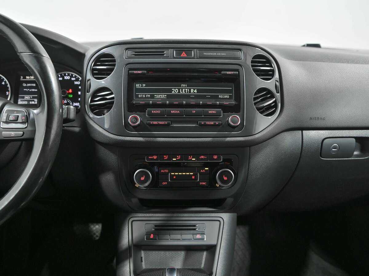 Volkswagen Tiguan 2013 года с пробегом. Фото: #9