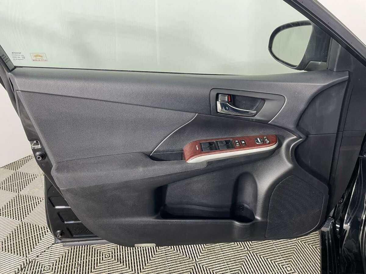 Toyota Camry 2012 года с пробегом. Фото: #7