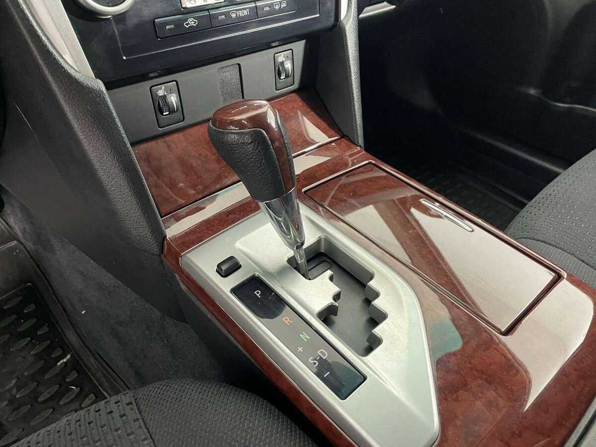 Toyota Camry 2012 года с пробегом. Фото: #12