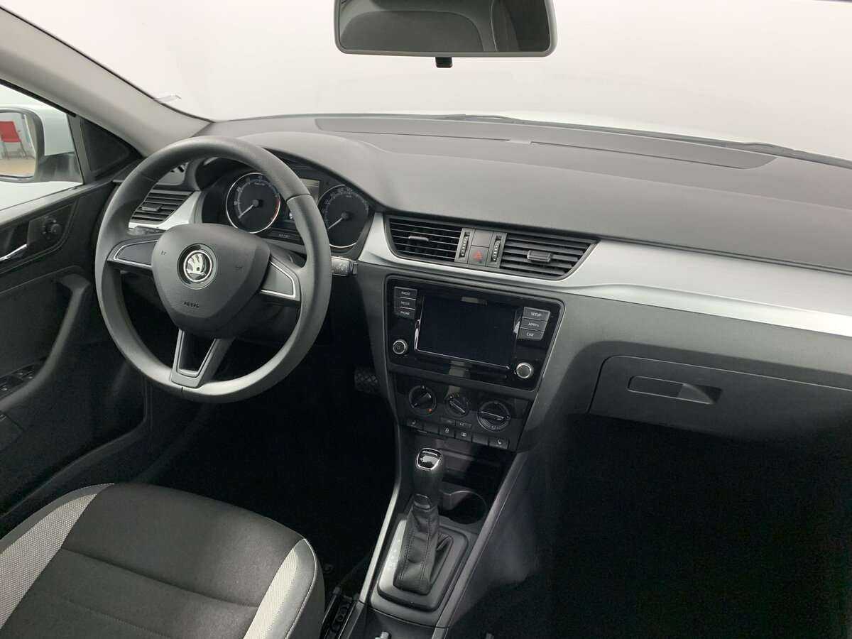 Skoda Rapid 2019 года с пробегом. Фото: #8