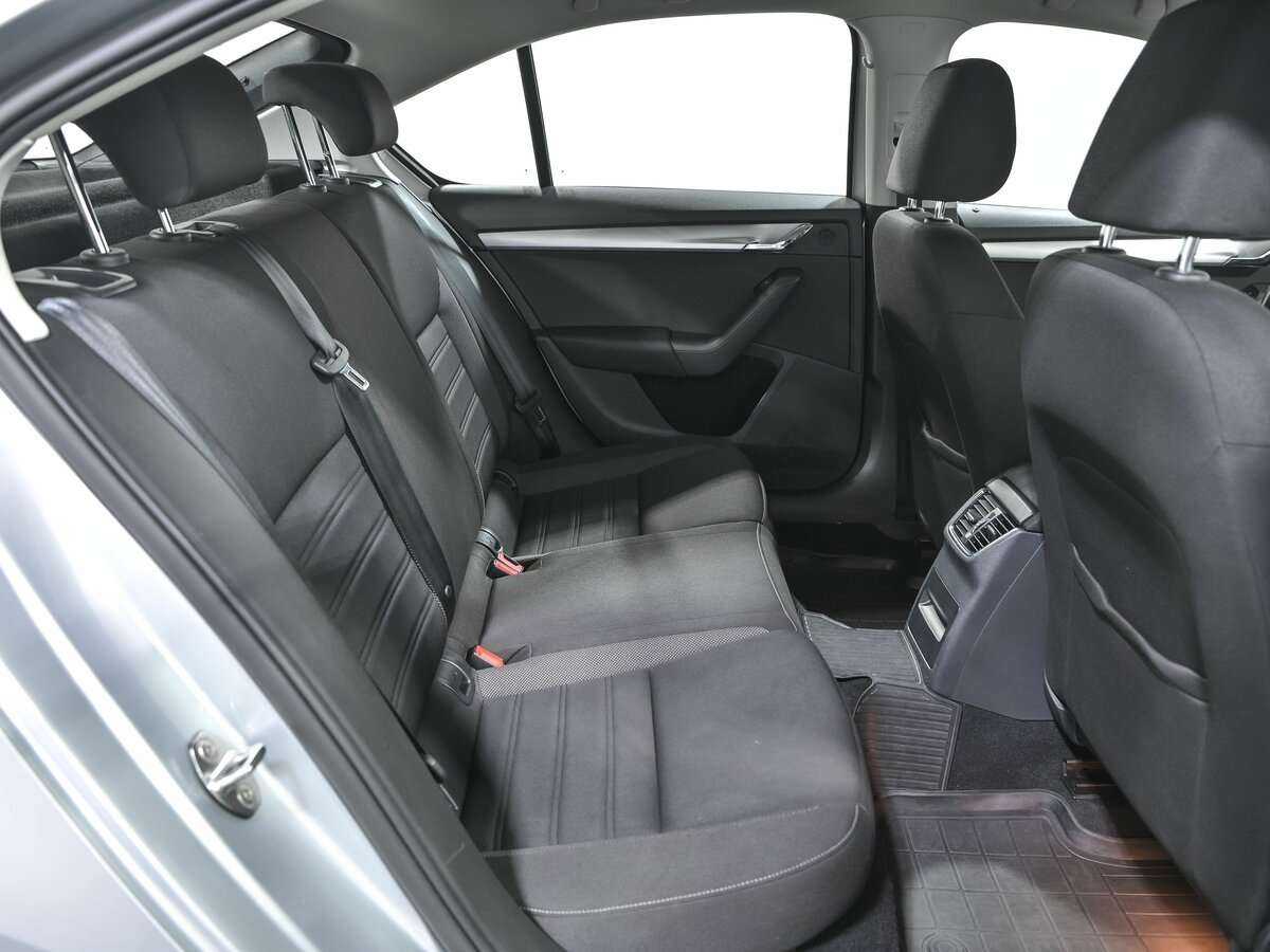 Skoda Octavia 2017 года с пробегом. Фото: #13