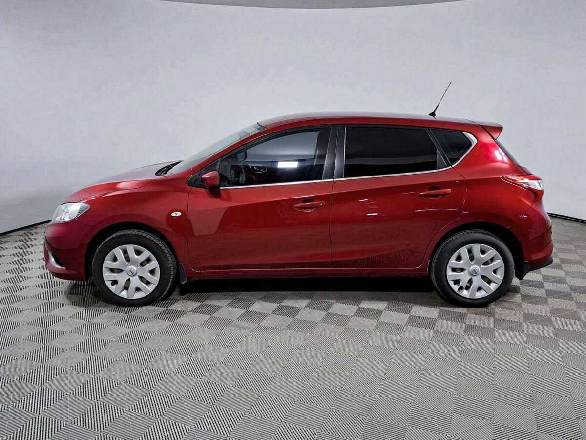 Nissan Tiida 2015 года с пробегом. Фото: #7