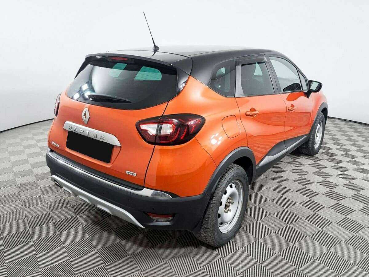 Renault Kaptur 2016 года с пробегом. Фото: #4