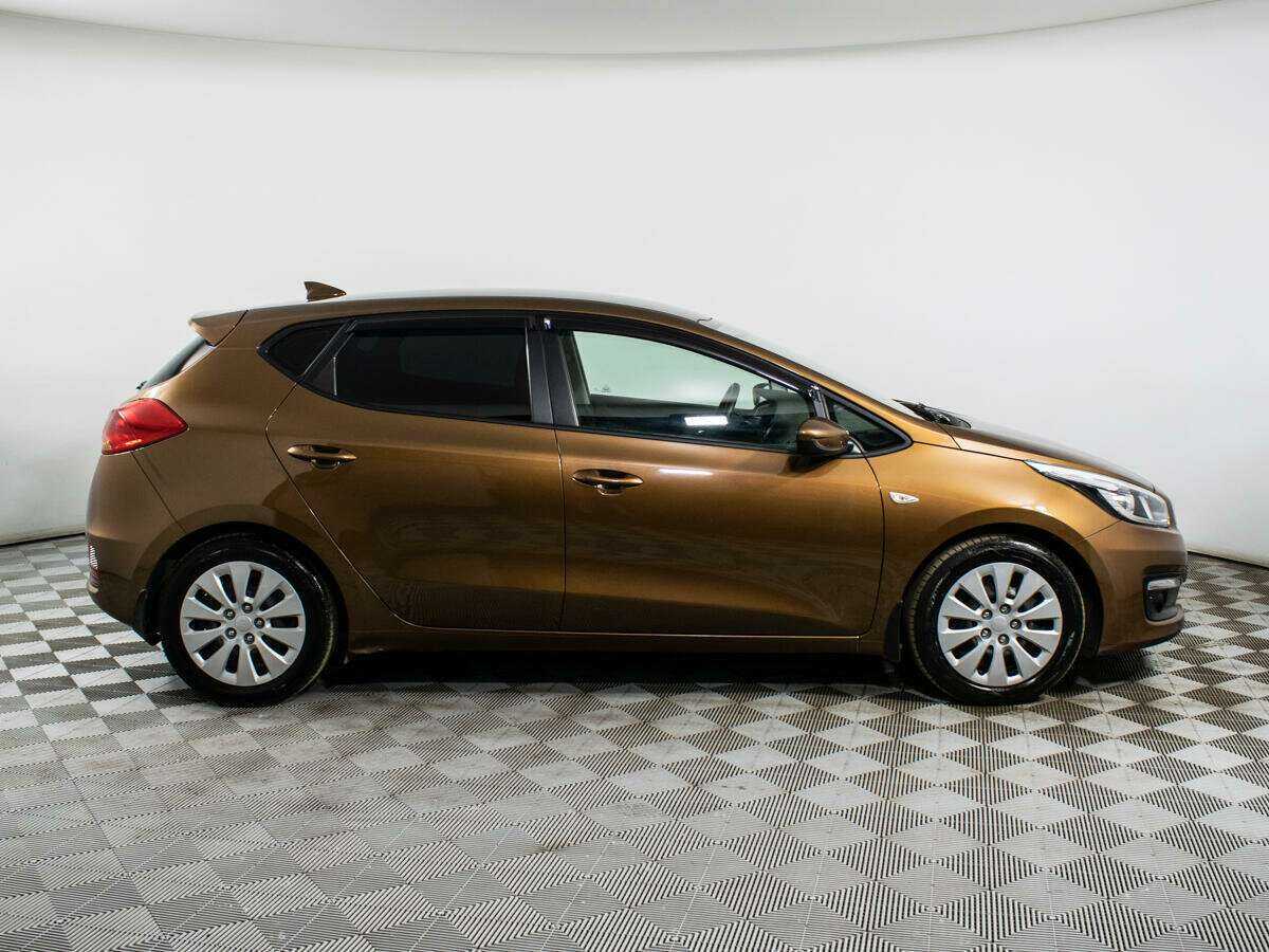 Kia Ceed 2017 года с пробегом. Фото: #3