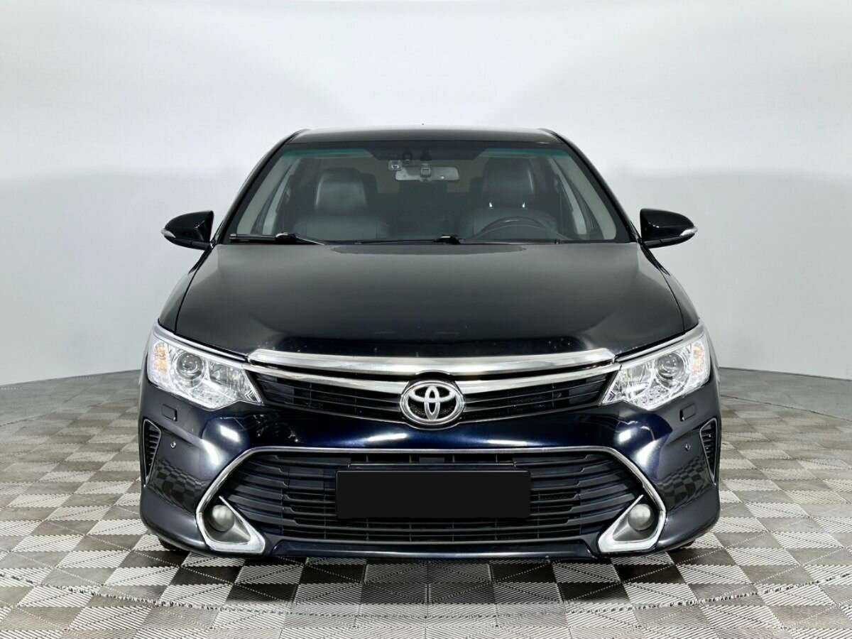 Toyota Camry 2016 года с пробегом. Фото: #2