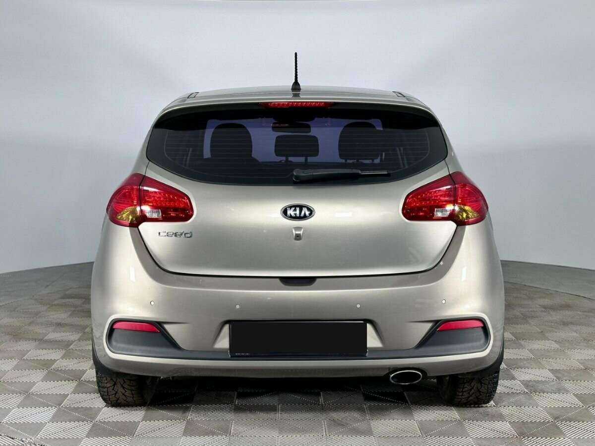 Kia Ceed 2014 года с пробегом. Фото: #3
