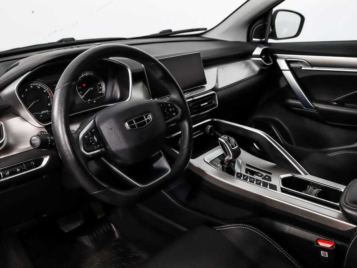 Geely Coolray 2021 года с пробегом. Фото: #8