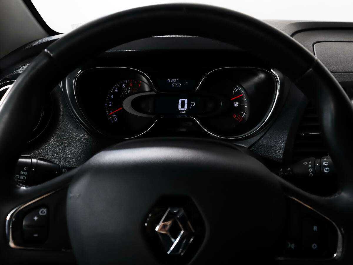 Renault Kaptur 2018 года с пробегом. Фото: #16