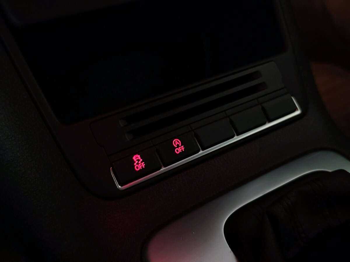 Volkswagen Tiguan 2013 года с пробегом. Фото: #12