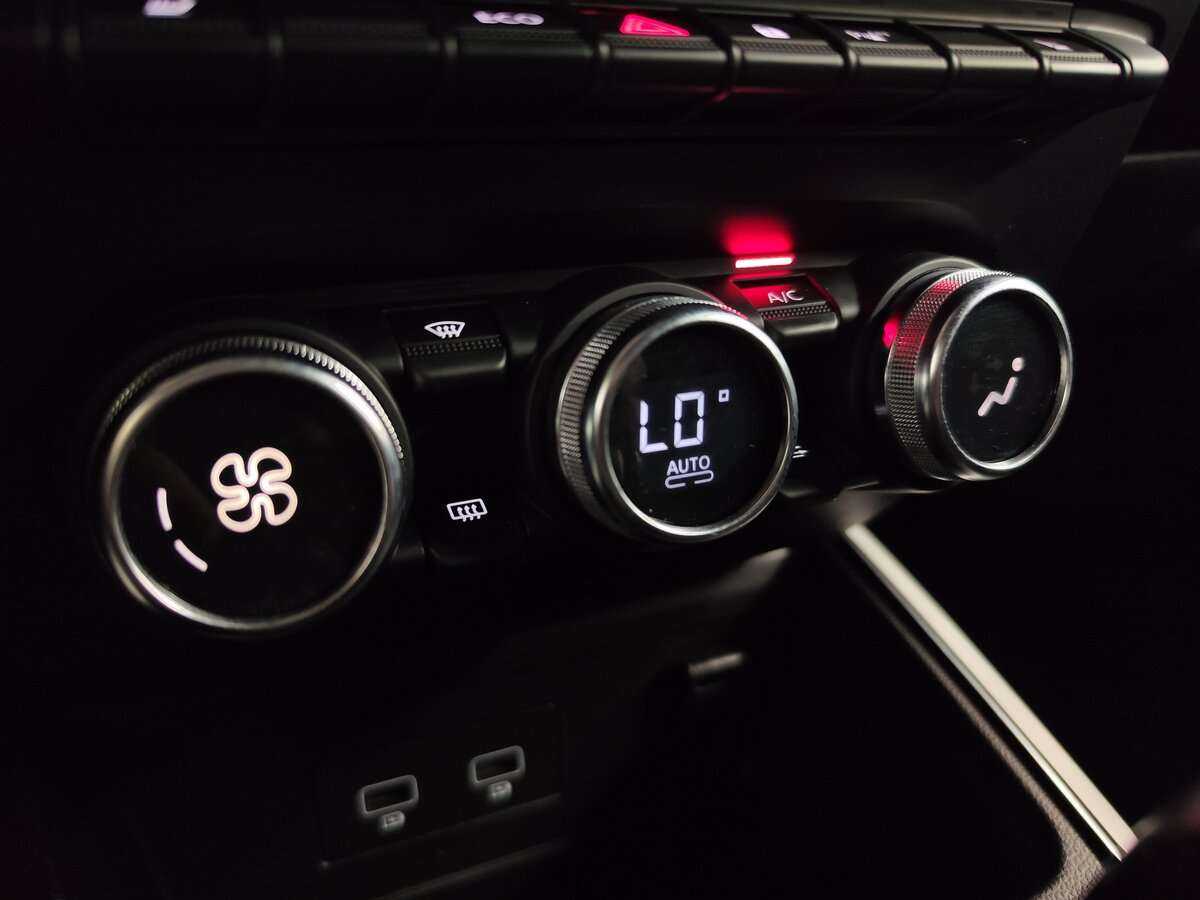 Renault Arkana 2021 года с пробегом. Фото: #11