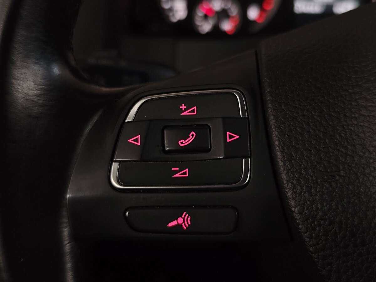 Volkswagen Tiguan 2012 года с пробегом. Фото: #6