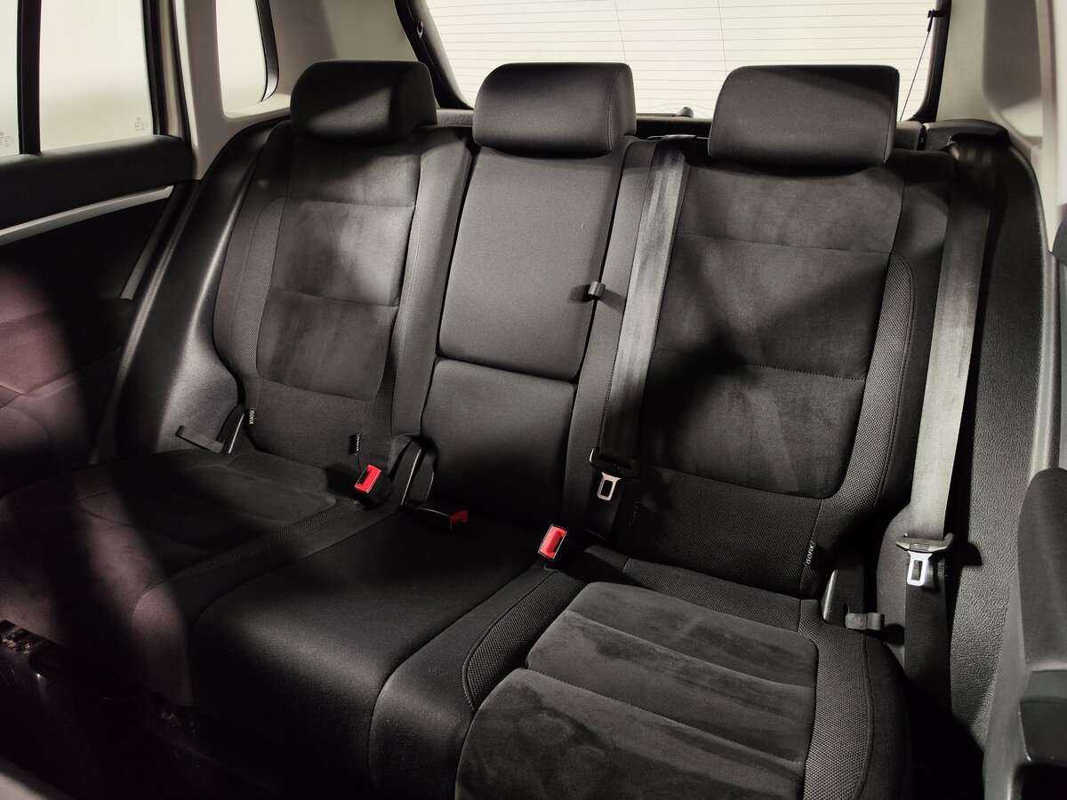 Volkswagen Tiguan 2012 года с пробегом. Фото: #8