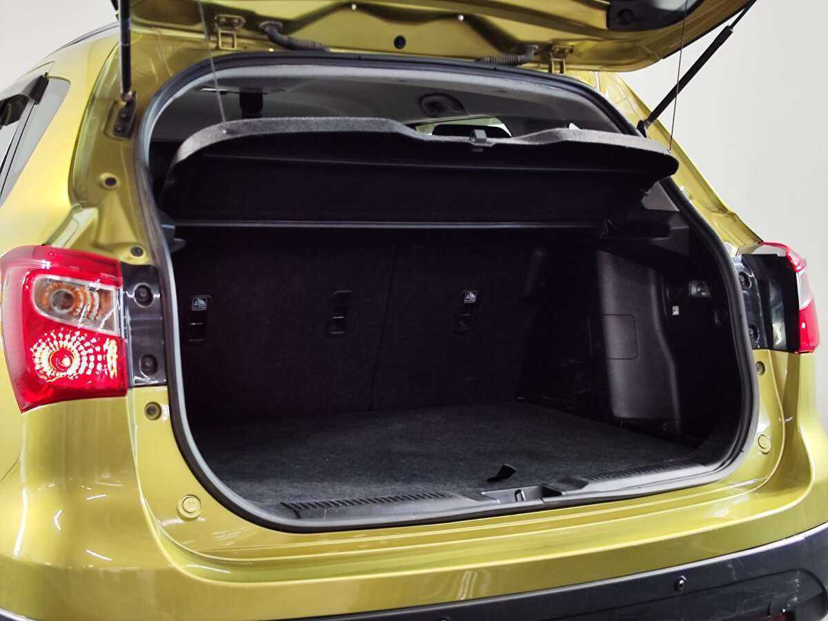 Suzuki SX4 2014 года с пробегом. Фото: #5