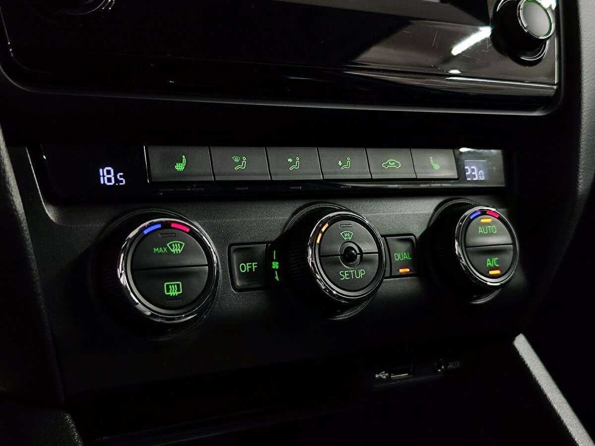 Skoda Octavia 2015 года с пробегом. Фото: #15