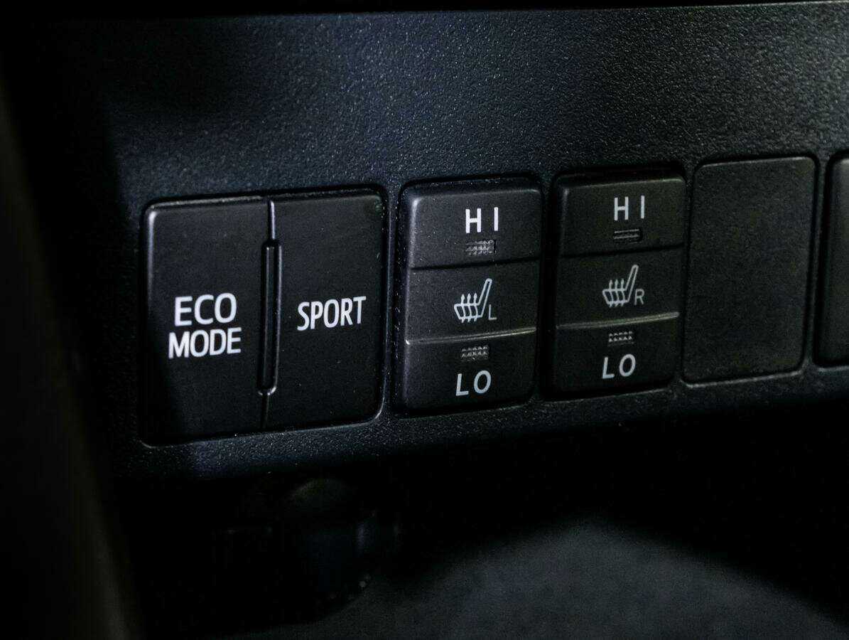 Toyota RAV4 2014 года с пробегом. Фото: #13