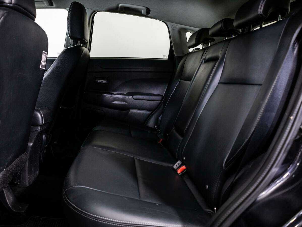 Mitsubishi ASX 2013 года с пробегом. Фото: #9