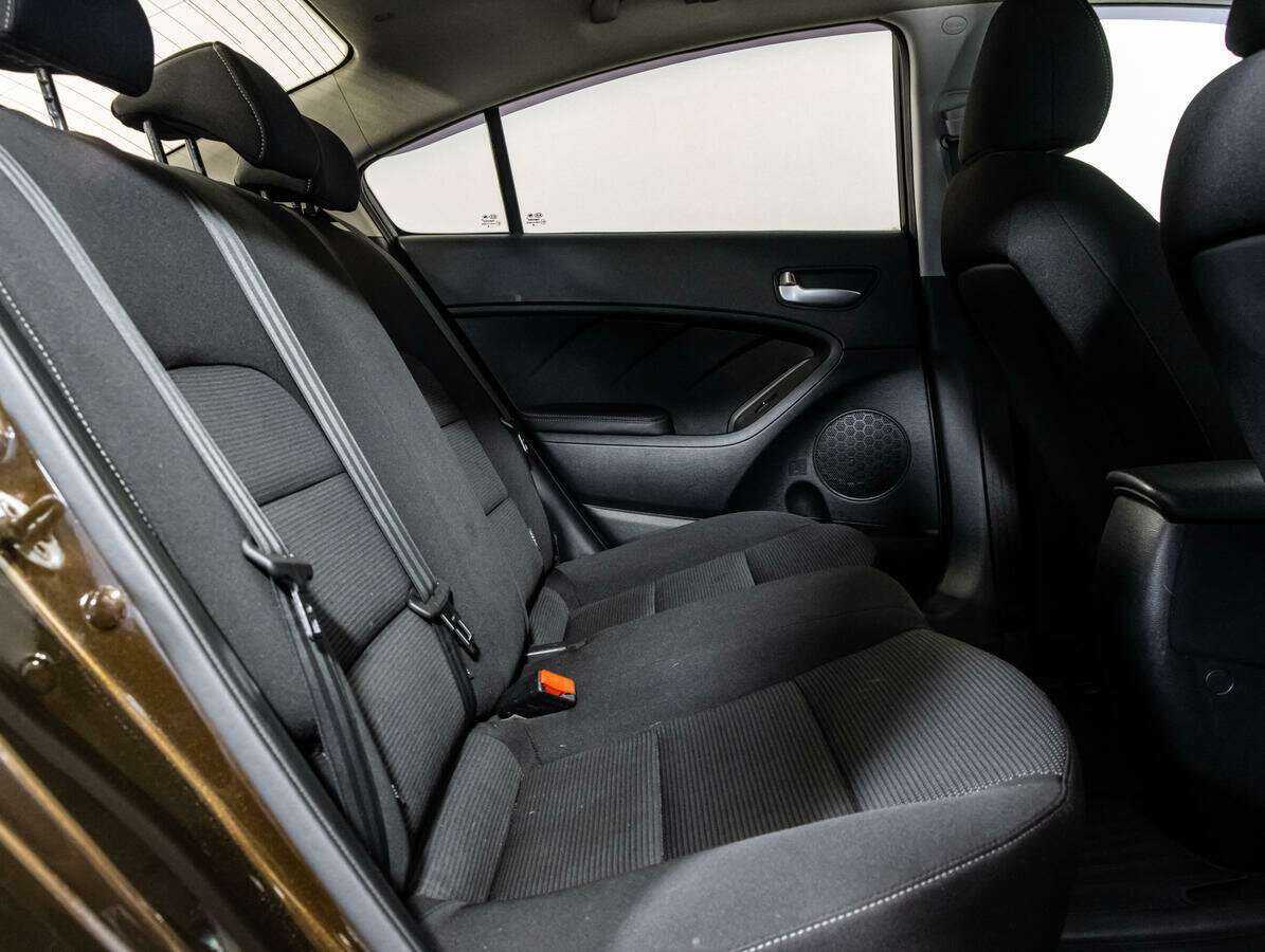 Kia Cerato 2018 года с пробегом. Фото: #8