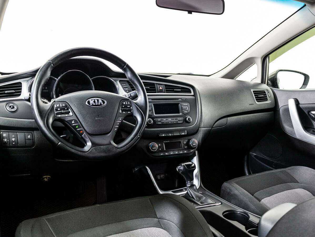 Kia Ceed 2015 года с пробегом. Фото: #10