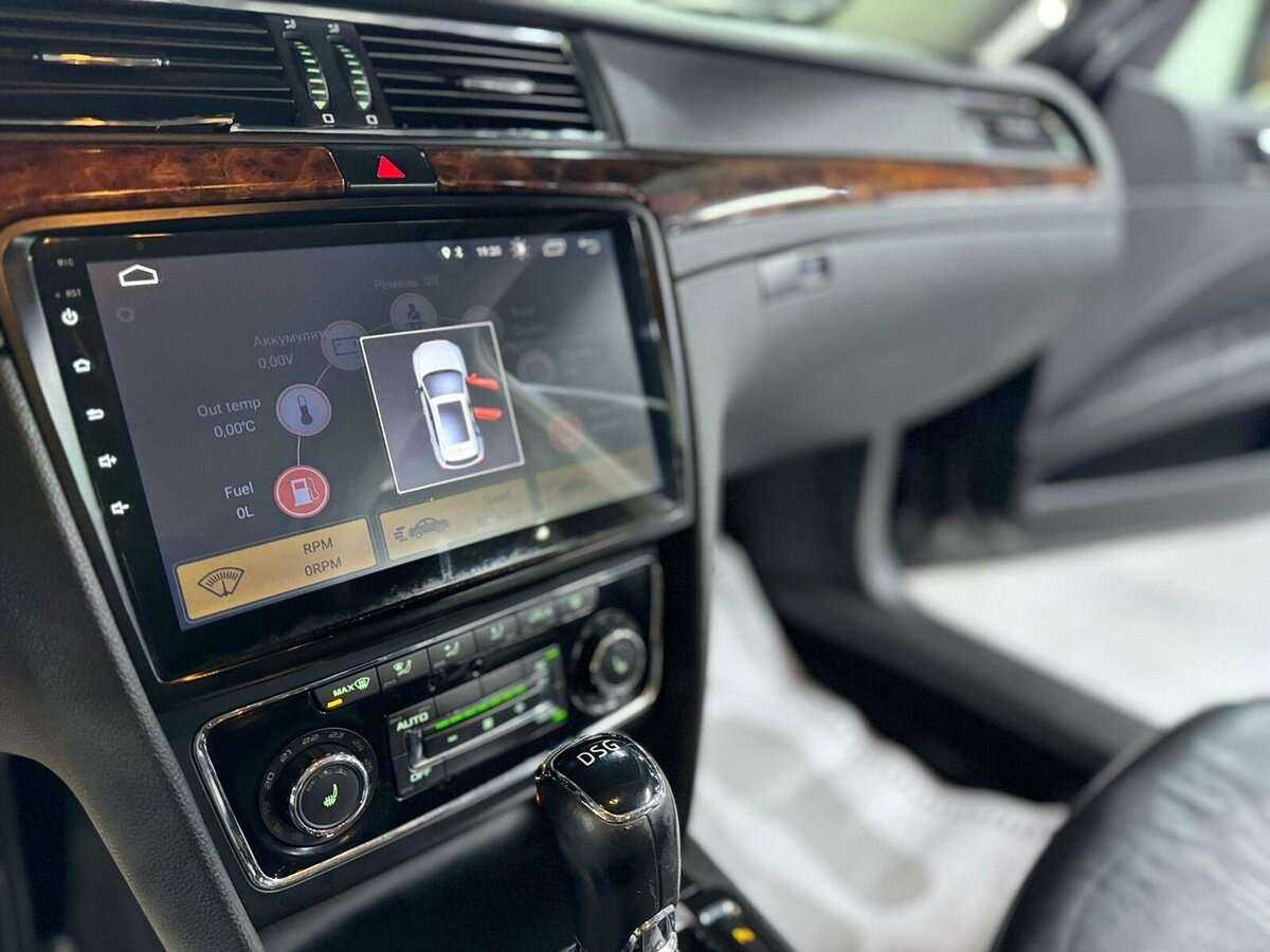 Skoda Superb 2013 года с пробегом. Фото: #5