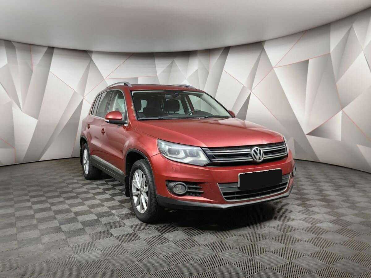 Volkswagen Tiguan 2012 года с пробегом. Фото: #2