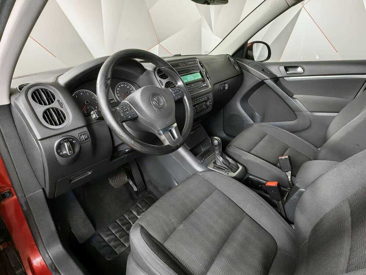 Volkswagen Tiguan 2012 года с пробегом. Фото: #13