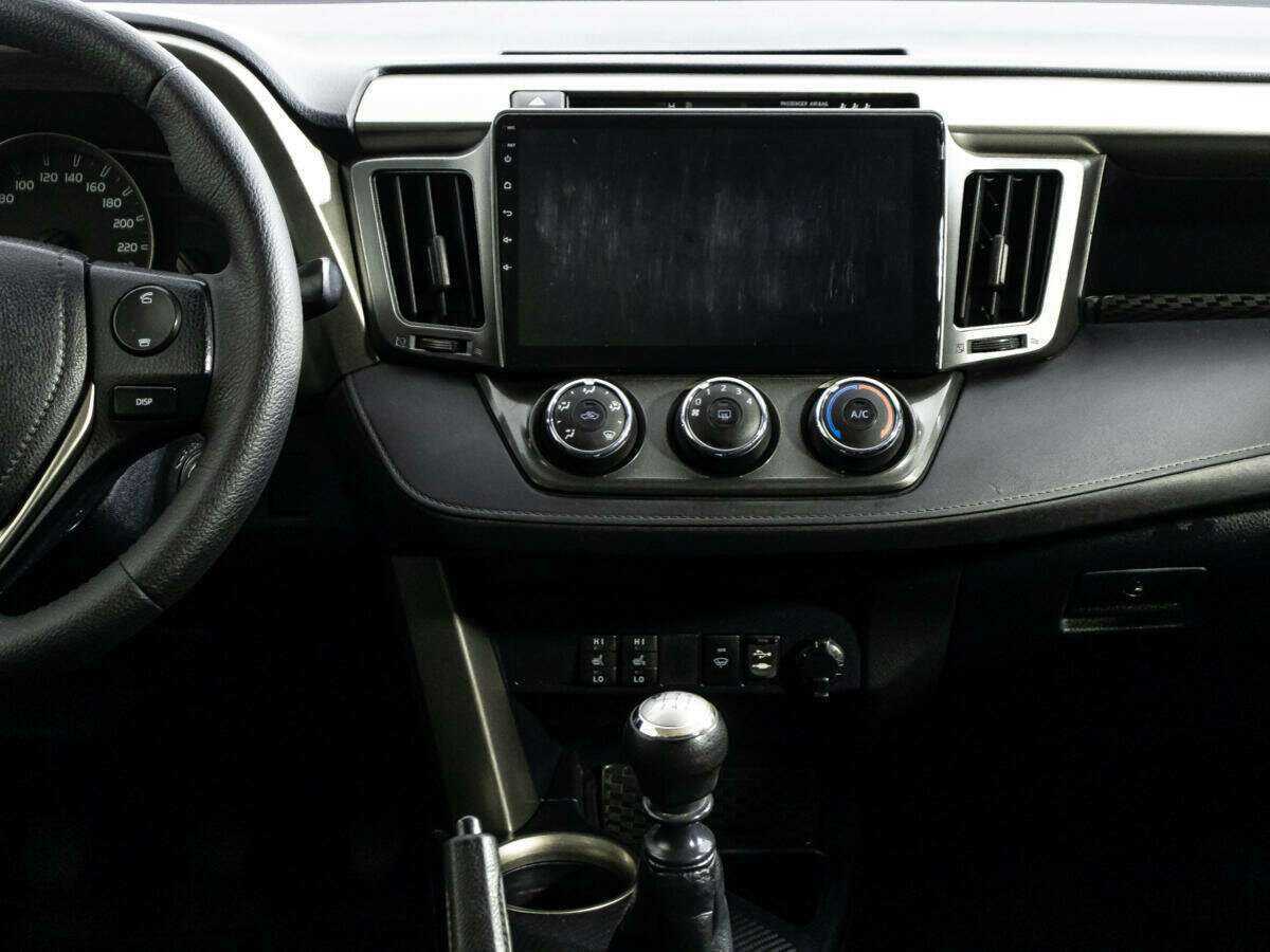 Toyota RAV4 2013 года с пробегом. Фото: #13