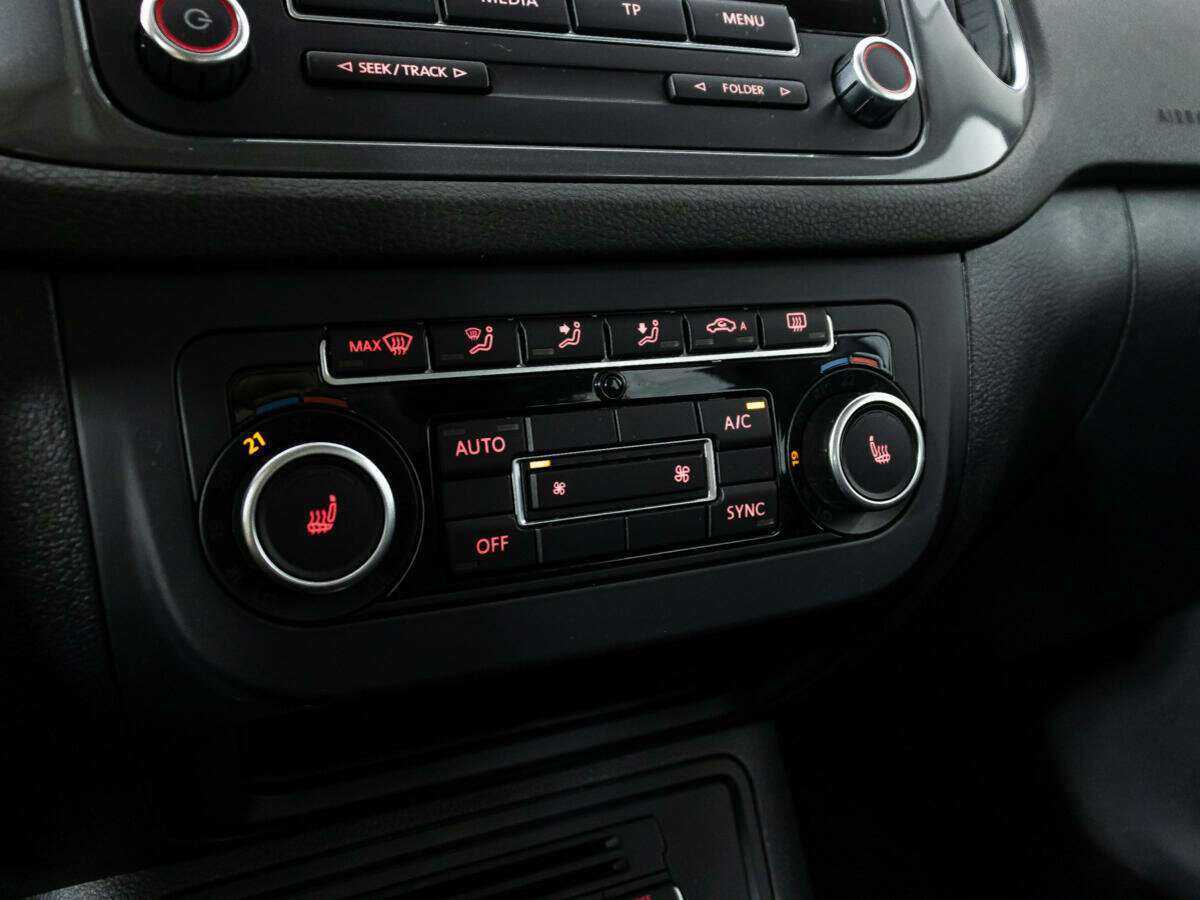 Volkswagen Tiguan 2015 года с пробегом. Фото: #15