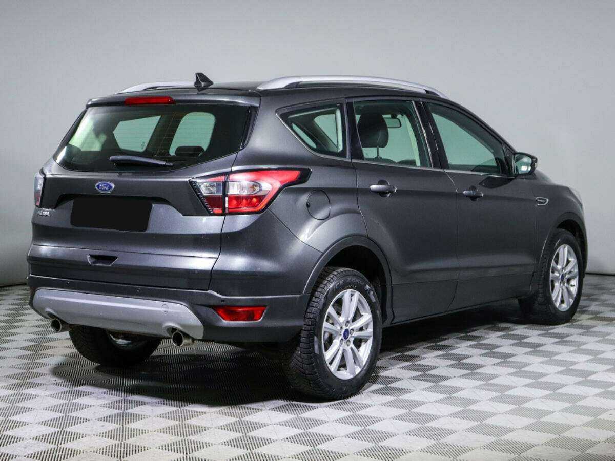 Ford Kuga 2018 года с пробегом. Фото: #3