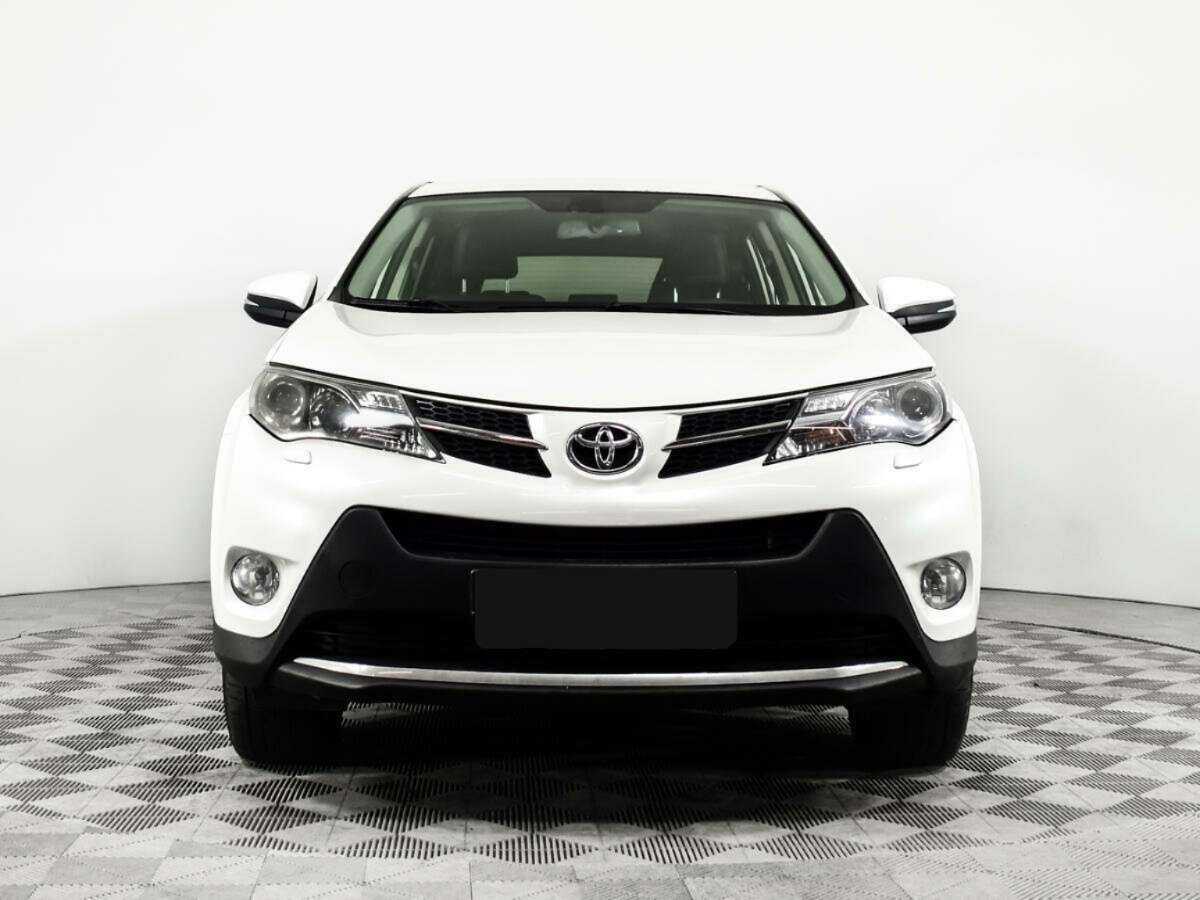 Toyota RAV4 2013 года с пробегом. Фото: #1