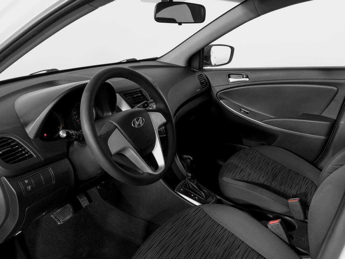 Hyundai Solaris 2015 года с пробегом. Фото: #14