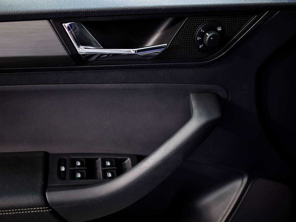 Skoda Rapid 2018 года с пробегом. Фото: #12