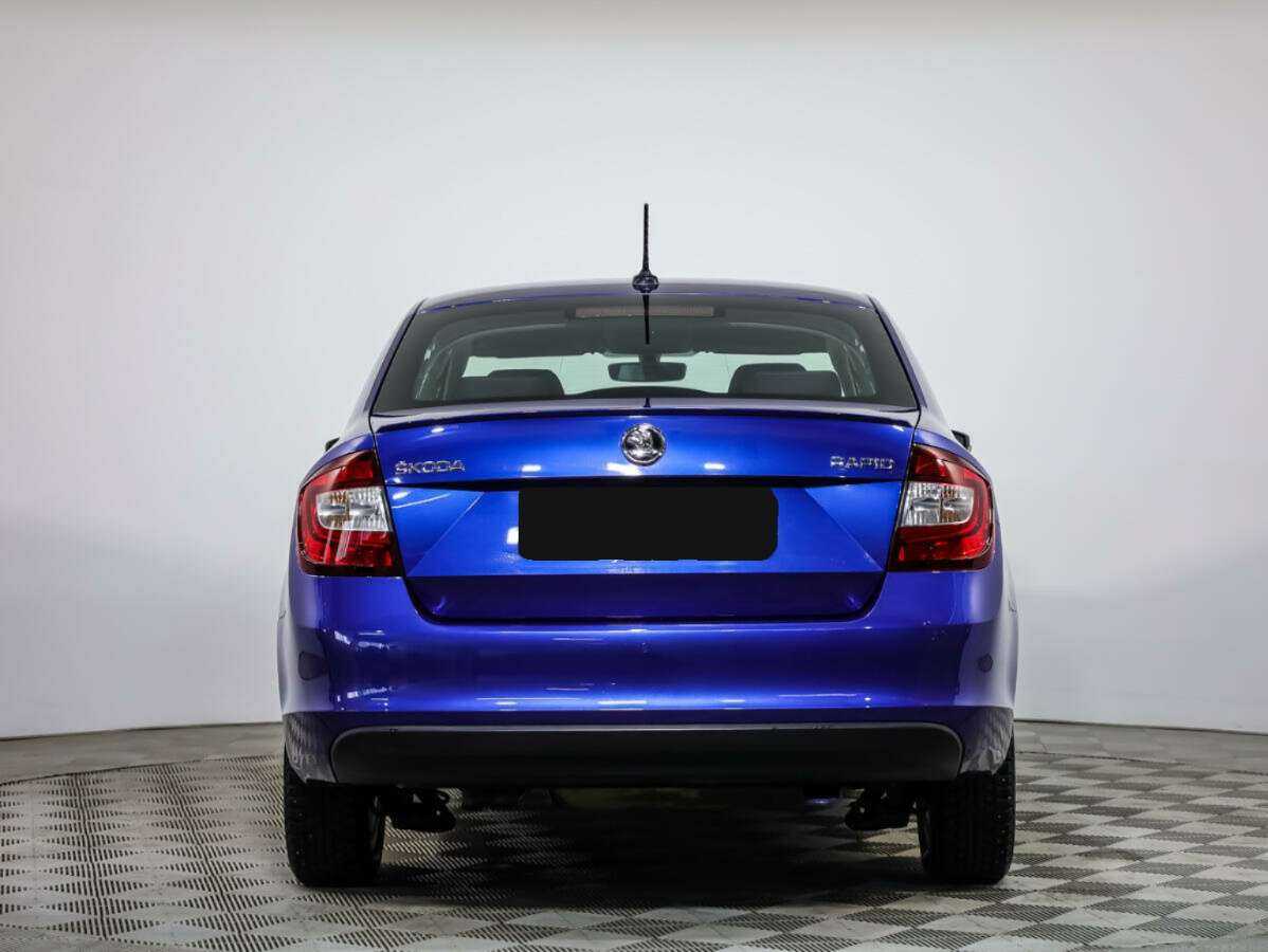 Skoda Rapid 2018 года с пробегом. Фото: #4