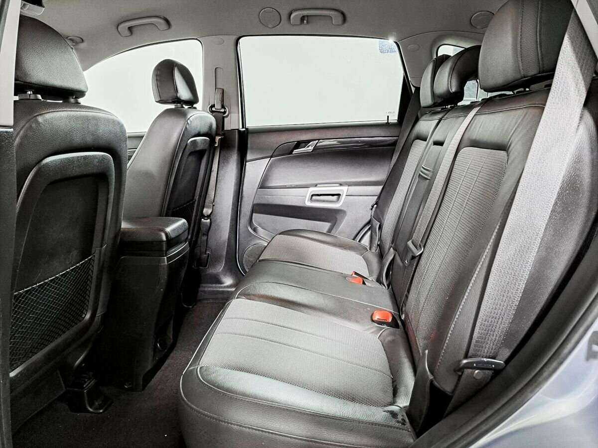 Opel Antara 2013 года с пробегом. Фото: #5